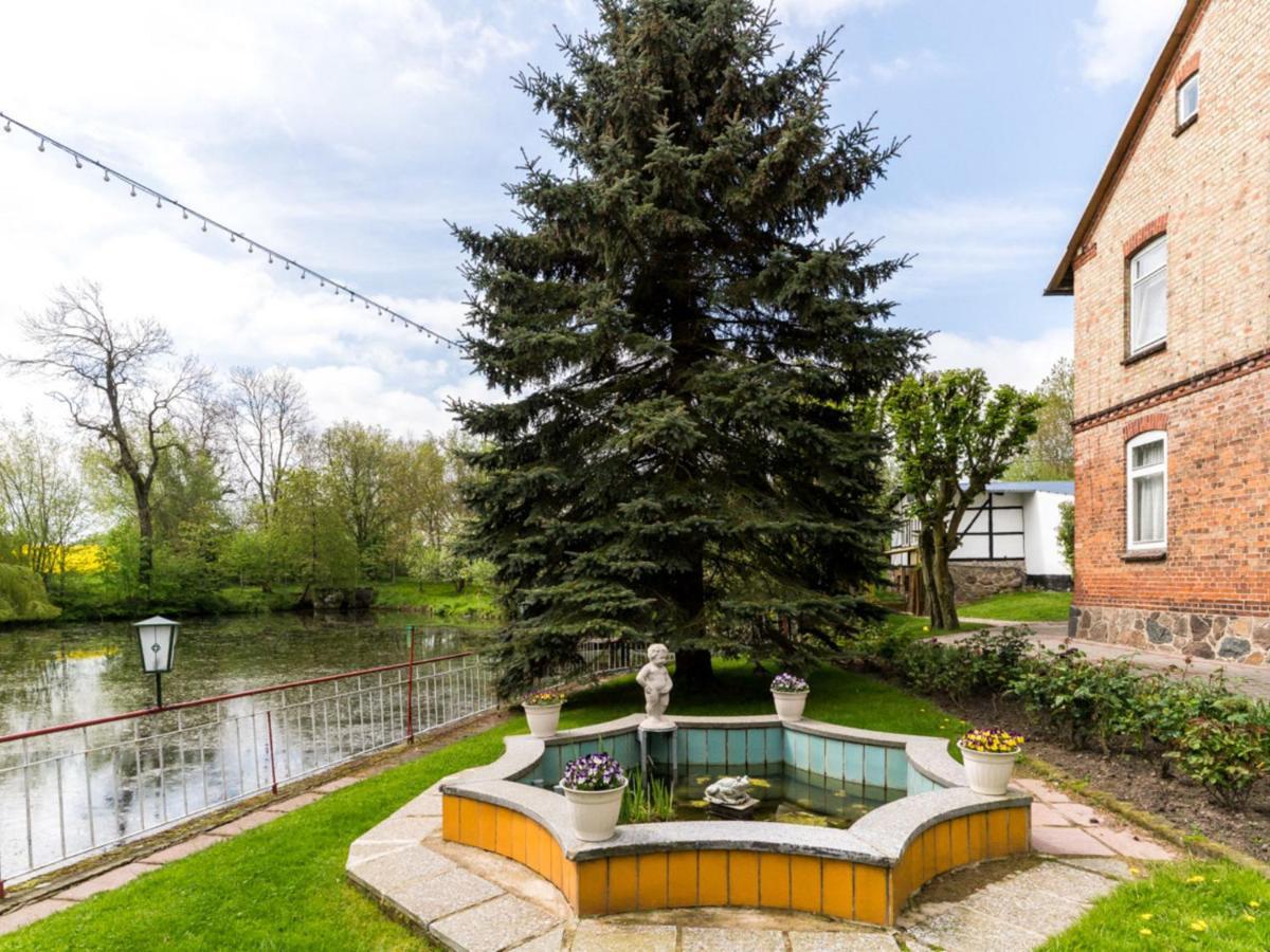Gartenbungalow 2 rechte Seite Klein Pravtshagen Zimmer foto