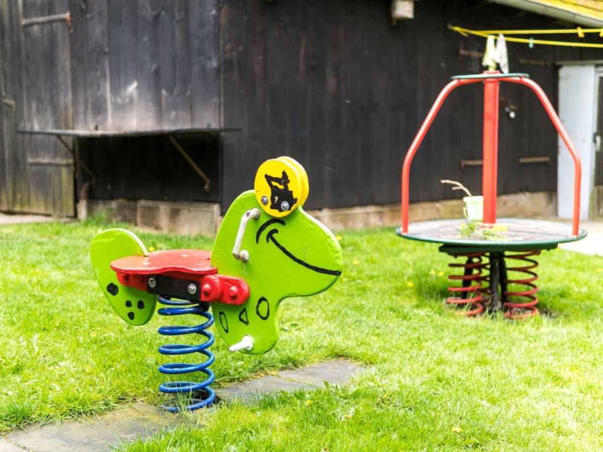 Gartenbungalow 2 rechte Seite Klein Pravtshagen Zimmer foto